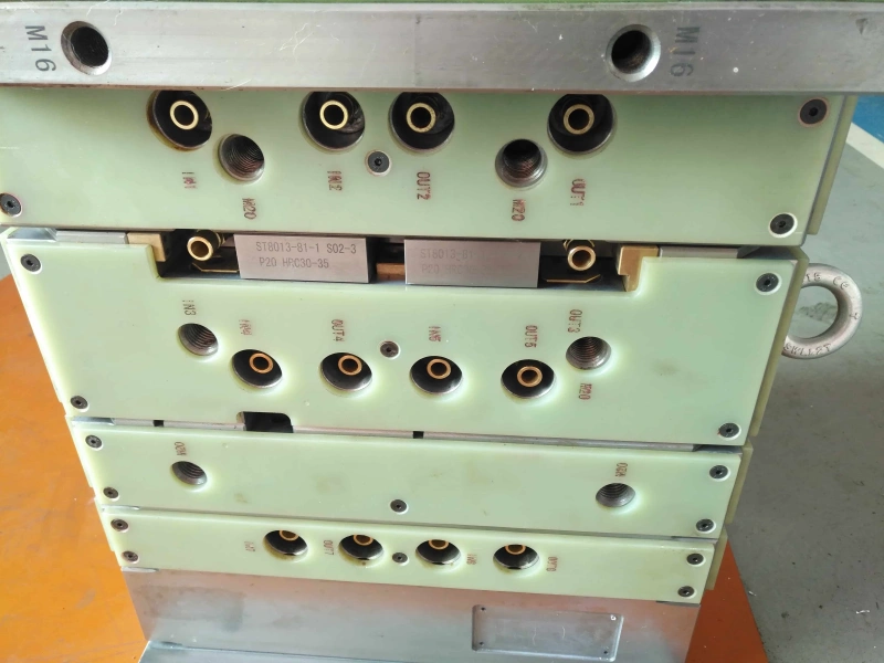 4 Ppsu High Temperature Mold Min